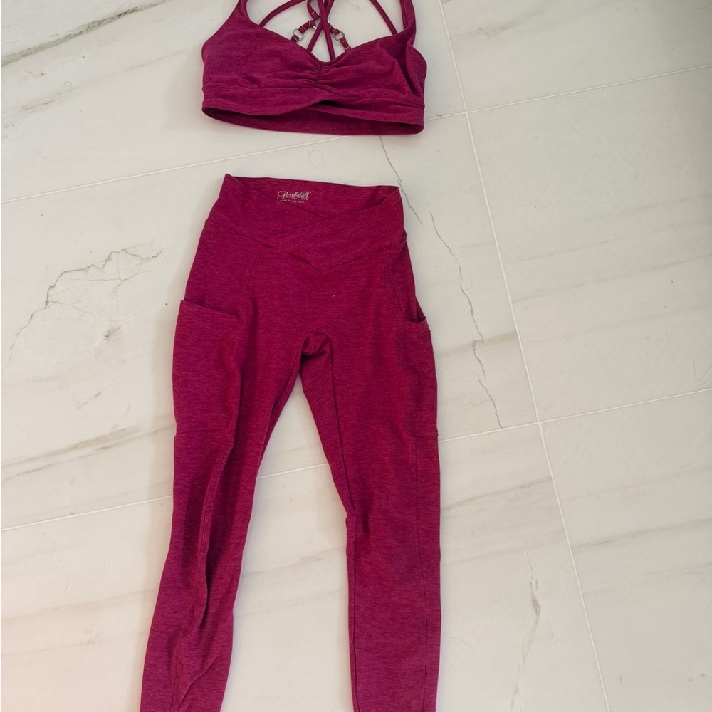 Bombshell Sportswear Magenta/Purple Seamless Leggings with Side Pockets